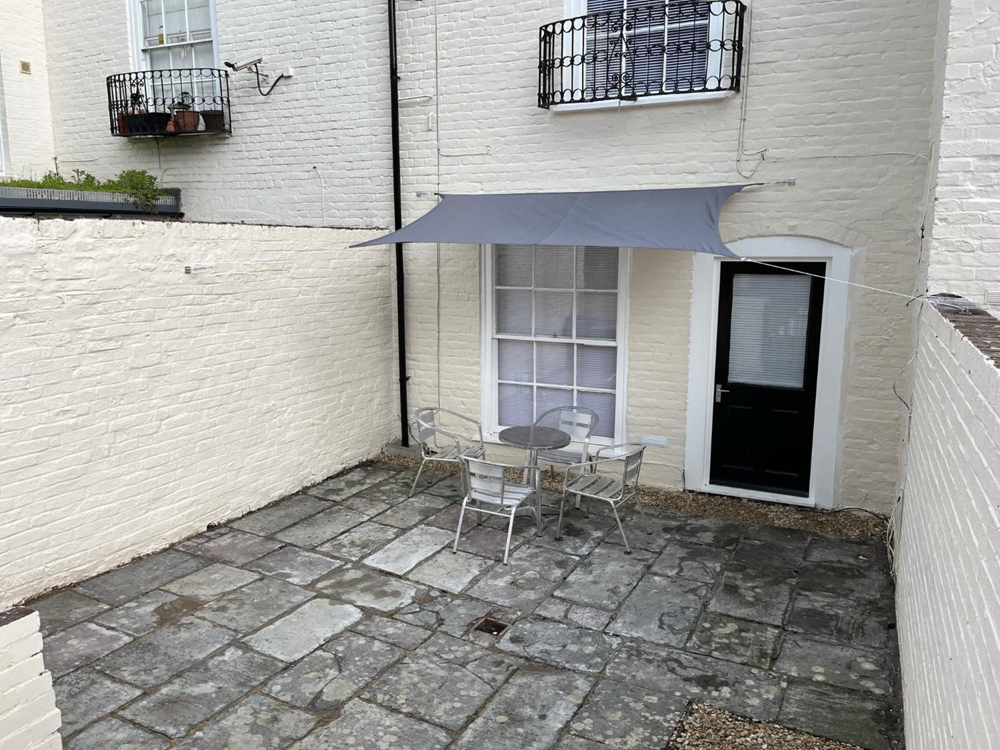 The Cozy Apartment Gloucester Bagian luar foto
